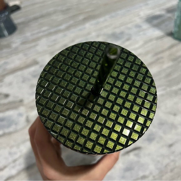 Starbucks Forest Green Glitter Grid Venti 24oz Tumbler - Picture 3 of 5
